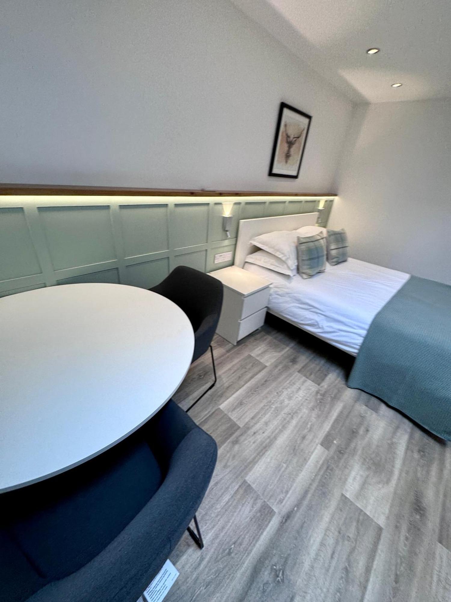 9 Sheraton Apartments Fort William Eksteriør billede